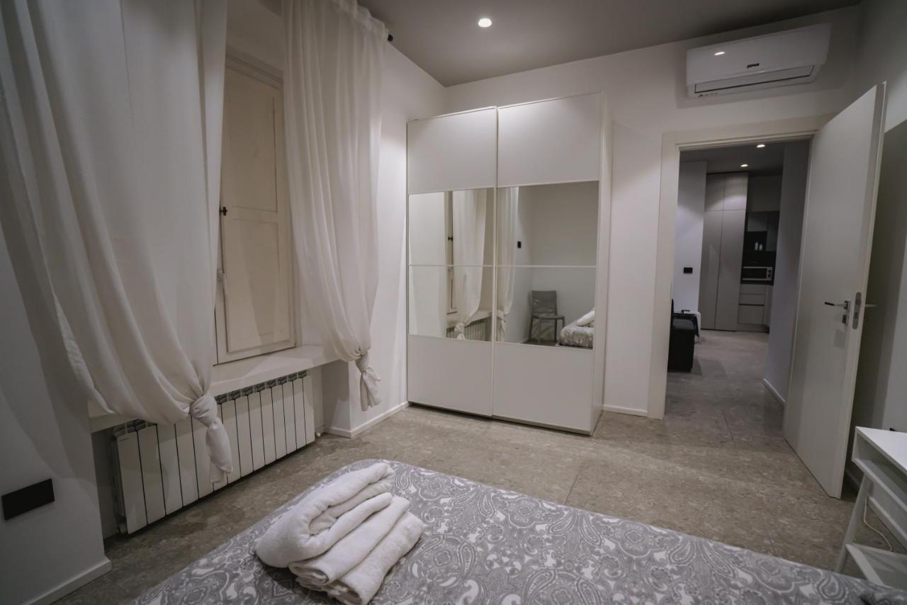 De Luca 6 Apartments Σαλέρνο Εξωτερικό φωτογραφία