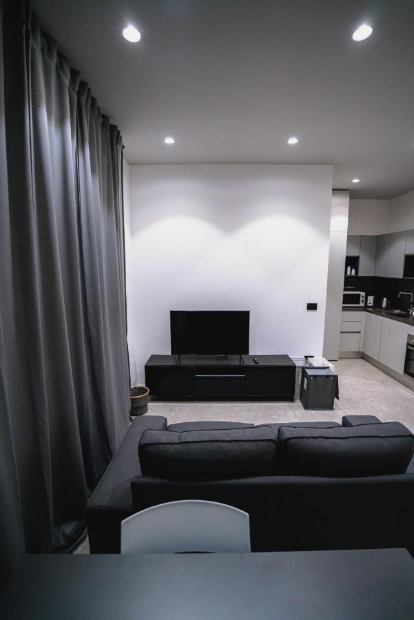 De Luca 6 Apartments Σαλέρνο Εξωτερικό φωτογραφία